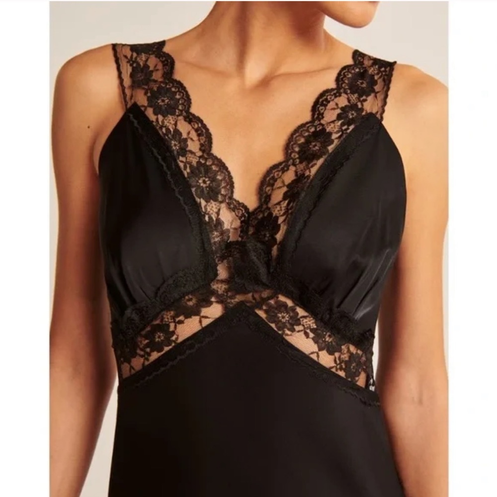 SOLD Abercrombie and Fitch black silk Satin Slip lace trim maxi Dress size large - Picture 8 of 10